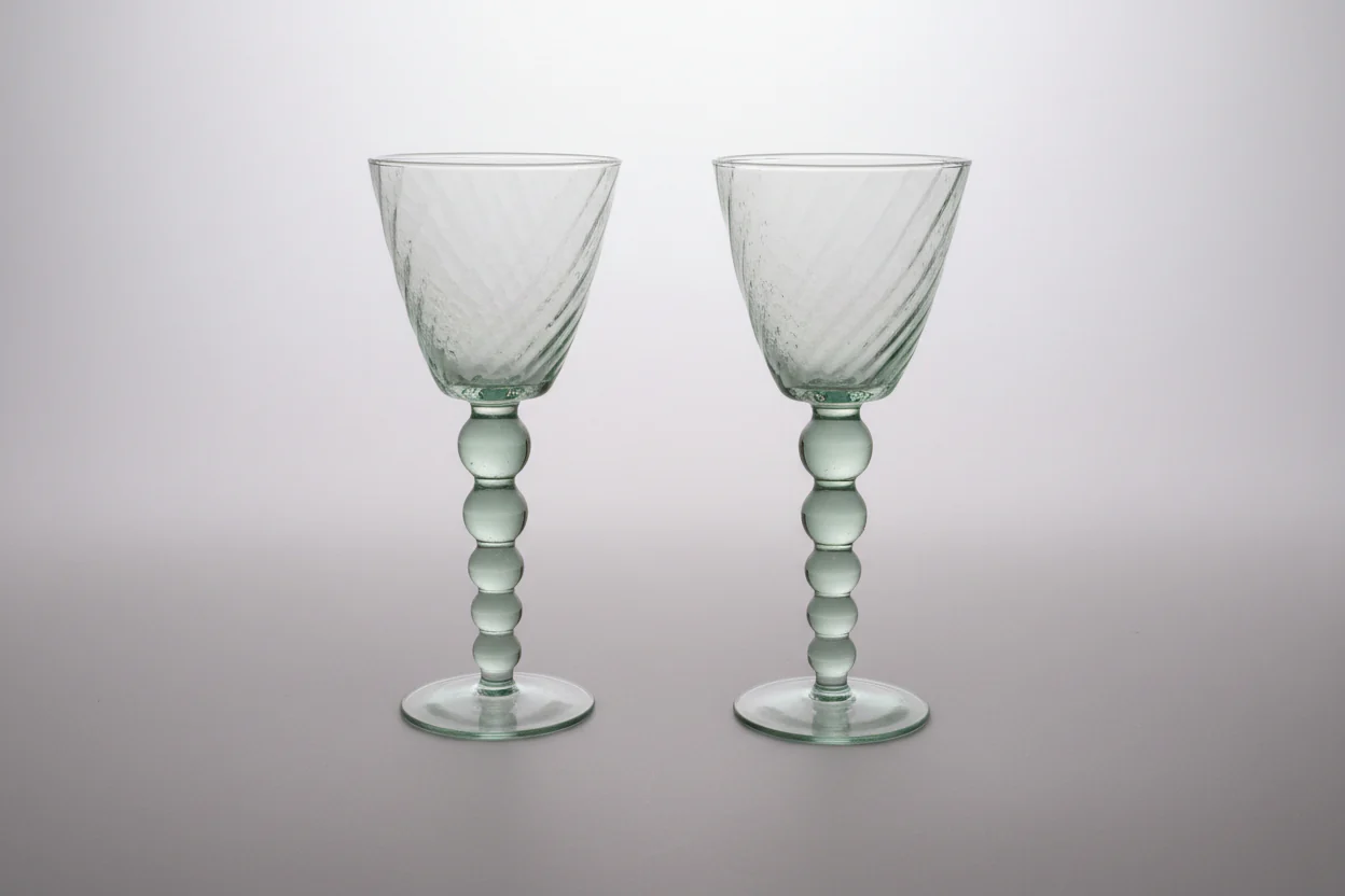 Pair White Wine Glasses