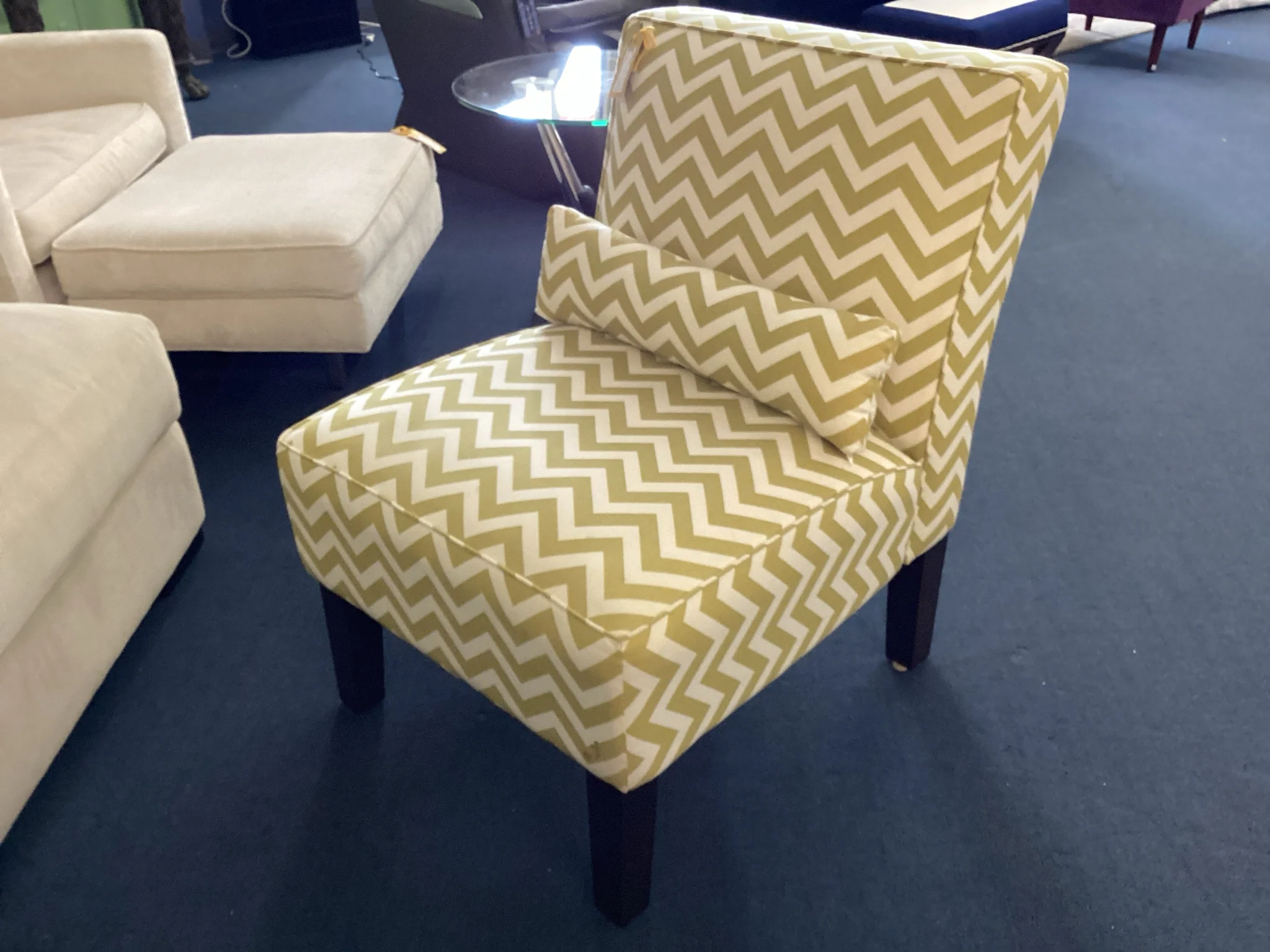 White And Green Zig Zag Design Living Room Chair - Image 2